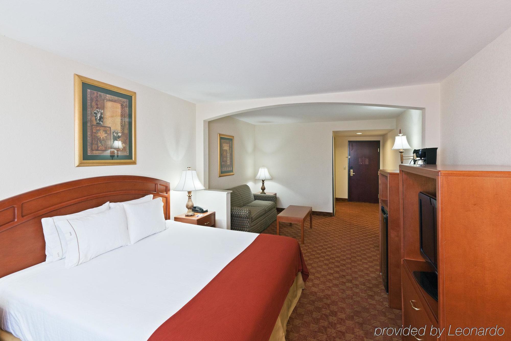 Comfort Inn & Suites ビッグ・スプリング 部屋 写真