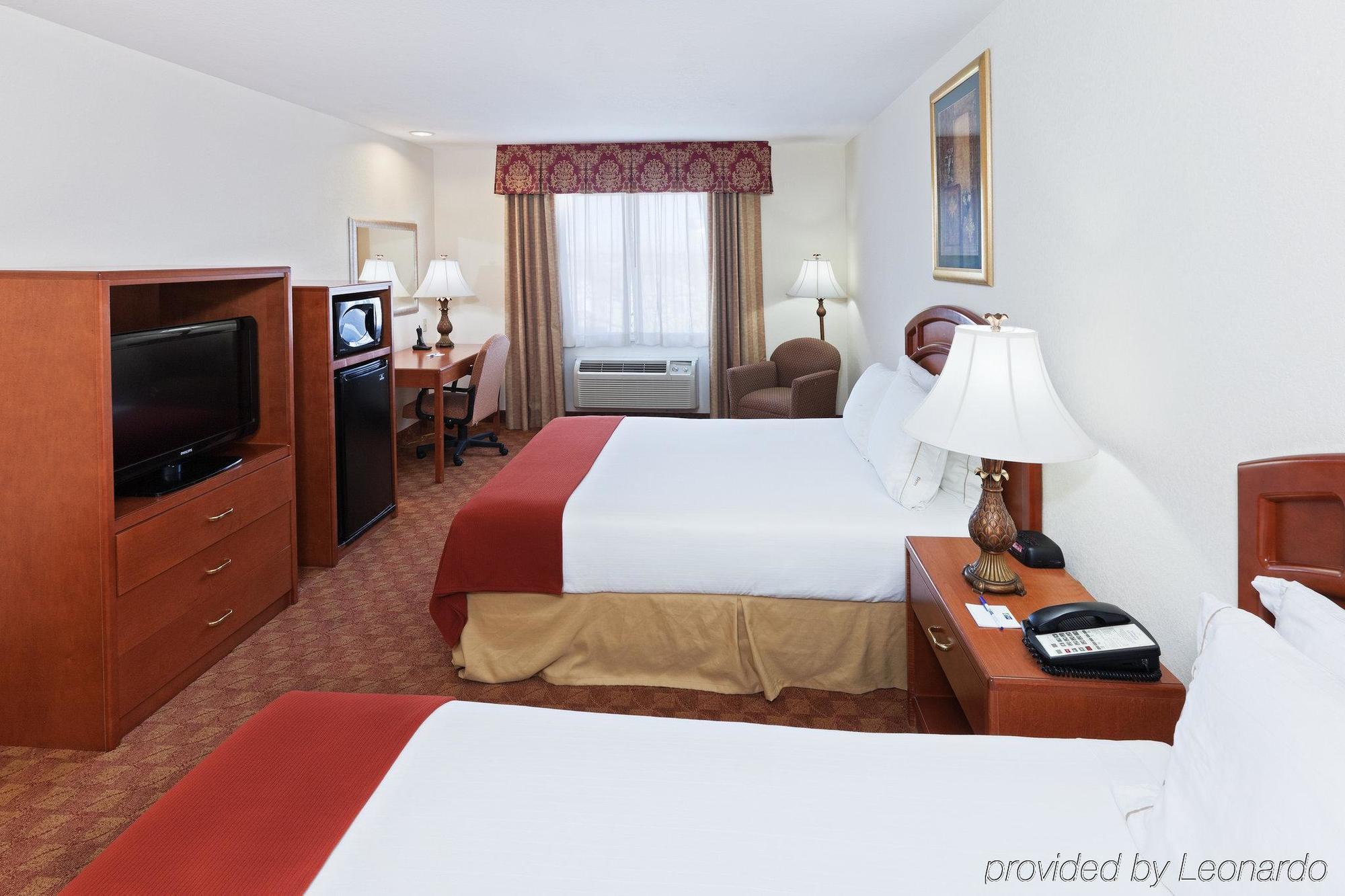 Comfort Inn & Suites ビッグ・スプリング 部屋 写真