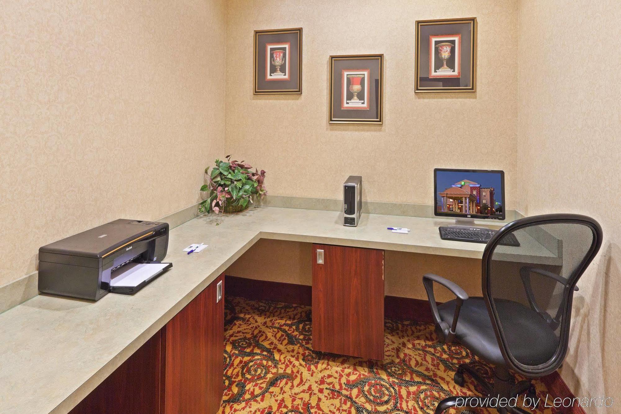 Comfort Inn & Suites ビッグ・スプリング 設備 写真
